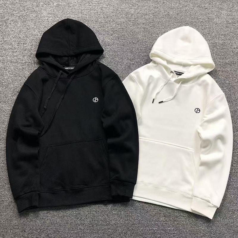 EMPORIO ARMANI HOODIE 2110242901（im 170cm 60kg i wear size M in the phot）