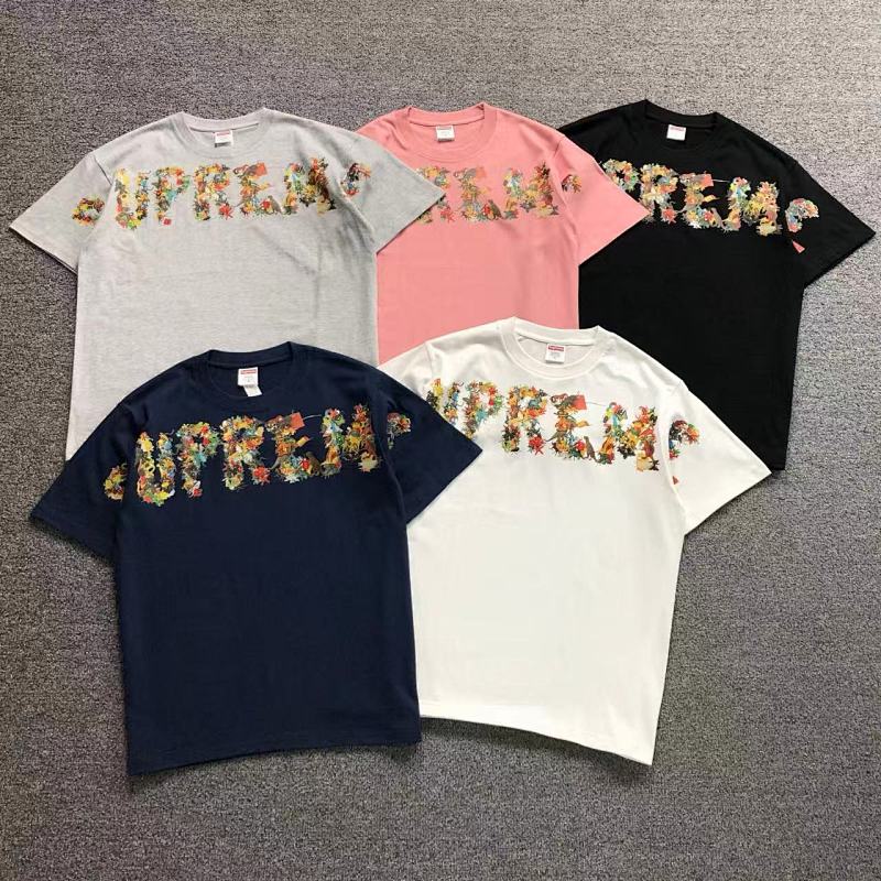 SUPREME T-SHIRT 4203182177（im 170cm 60kg i wear size M in the phot）