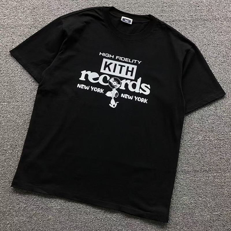 KITH T-SHIRT 57041795（im 170cm 60kg i wear size L in the phot）
