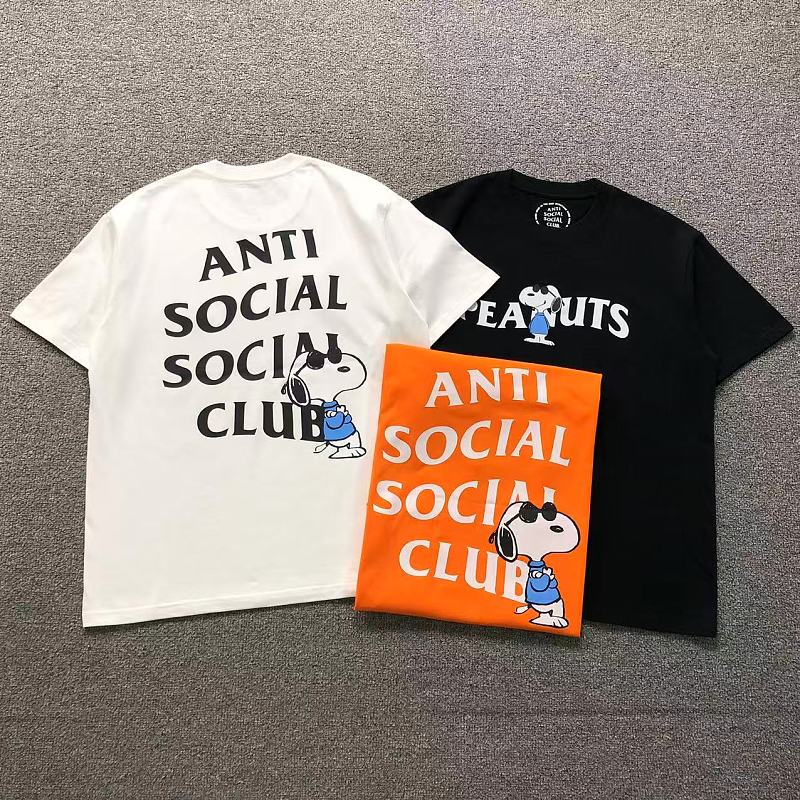 ANTI SOCIAL SOCIAL CLUB T-SHIRT 3207030902（im 170cm 60kg i wear size L in the phot）