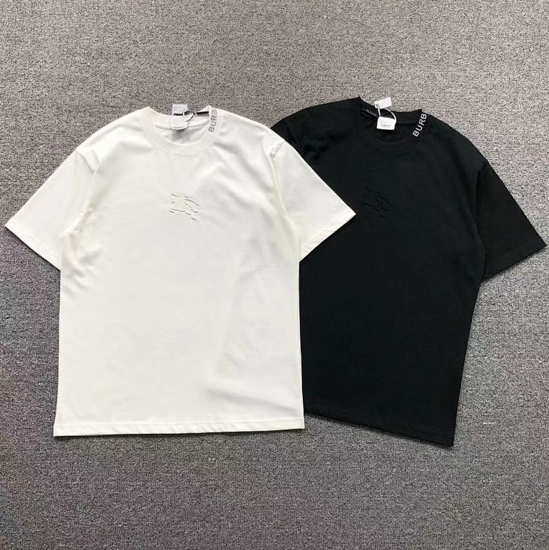 BURBERRY T-SHIRT 503010221（im 170cm 55kg i wear size S in the phot）