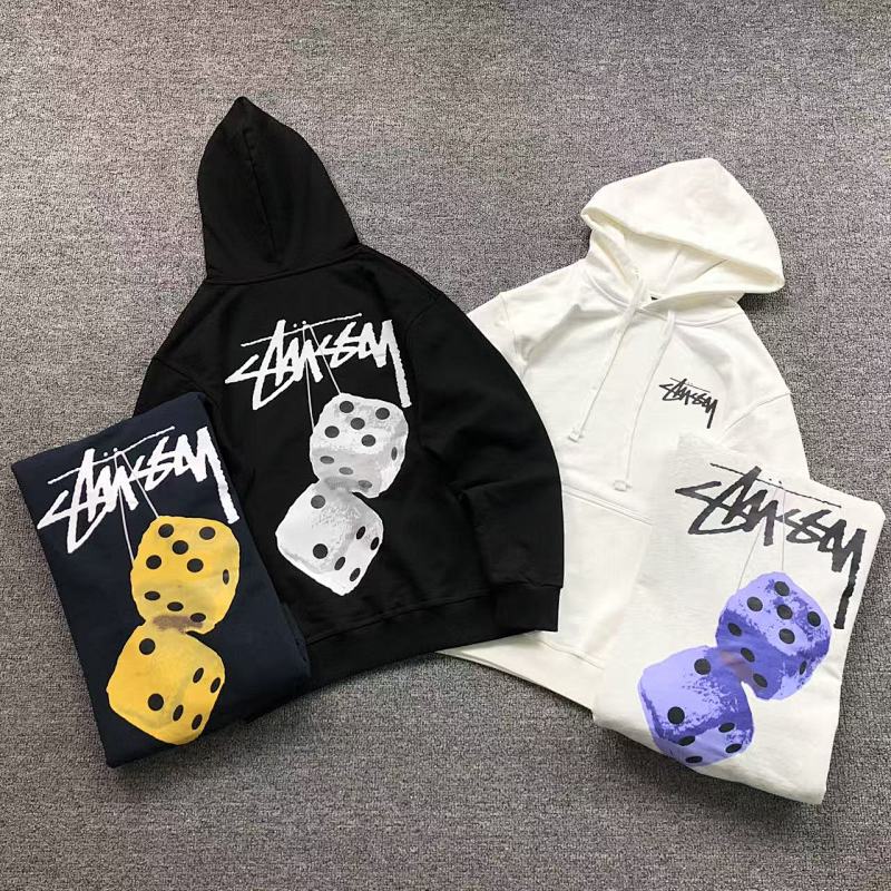 STUSSY HOODIE 58180982（im 170cm 60kg i wear size S in the phot）
