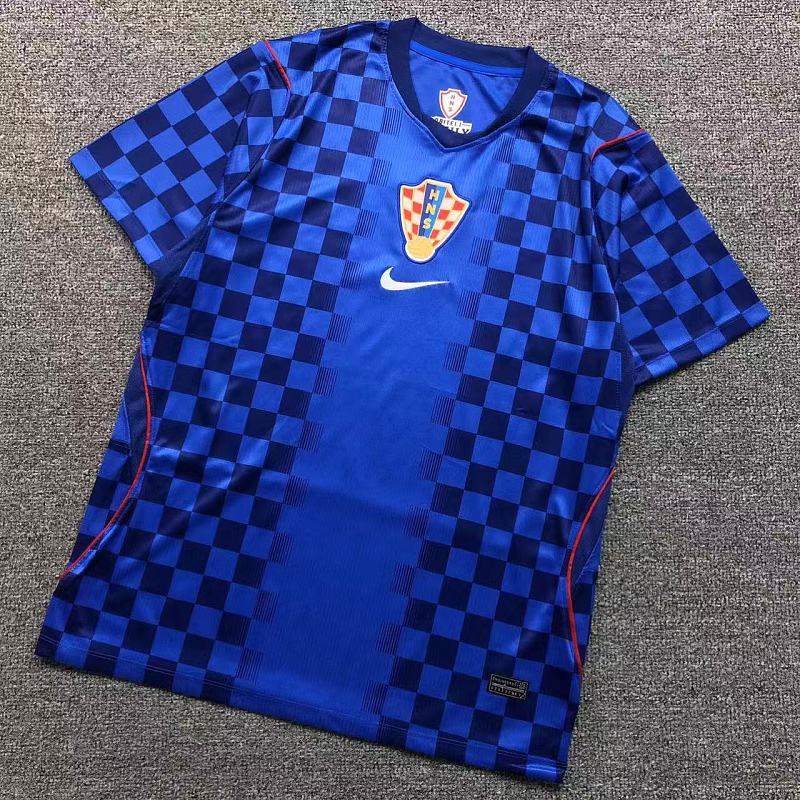 FOOTBALL T-SHIRT 1252137002（im 170cm 60kg i wear size L in the phot）