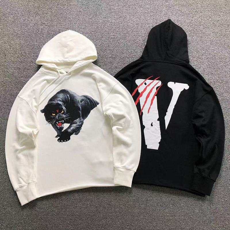 VLONE HOODIE 510111391（im 170cm 60kg i wear size S in the phot）