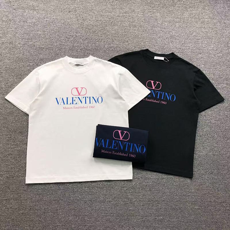 VALENTINO T-SHIRT 412201321（im 170cm 57kg i wear size L in the phot）