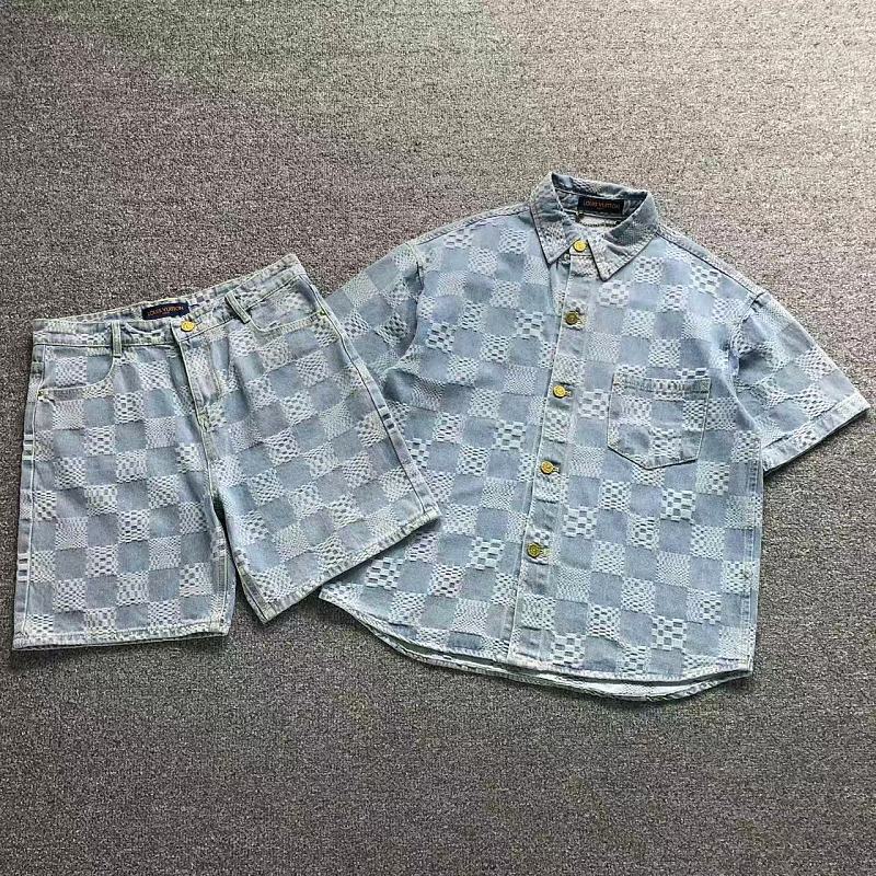 TOP SHORTS LV T-SHIRT SHORTS 2205231901（im 170cm 60kg i wear size L in the phot）