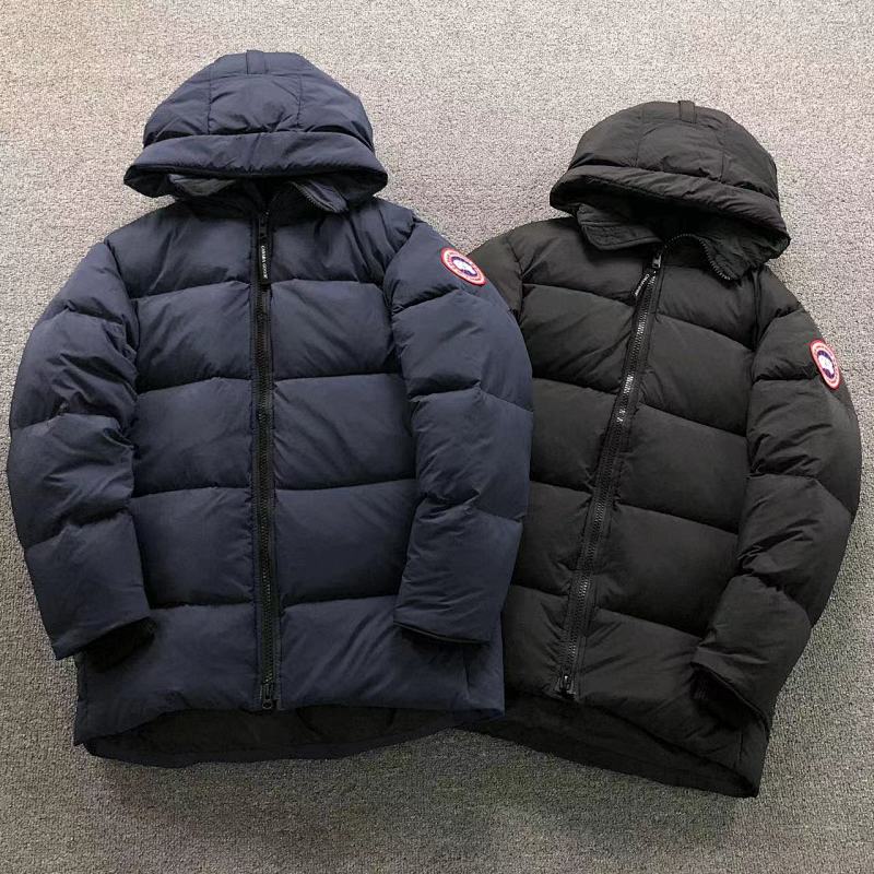 CANADA GOOSE DOWN JACKETS 3108290715（im 170cm 60kg i wear size M in the phot）