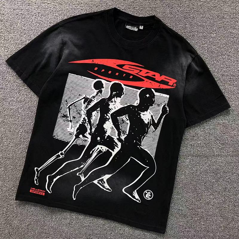 HELLSTAR T-SHIRT 3107013117（im 170cm 60kg i wear size S in the phot）