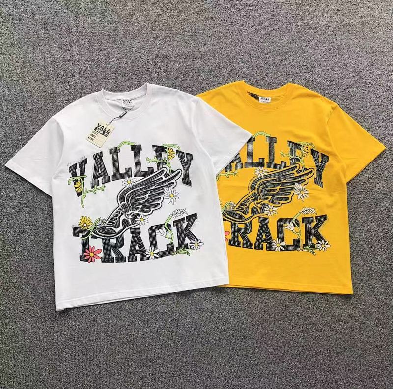 VALLEY T-SHIRT 3110270417（im 170cm 60kg i wear size S in the phot）