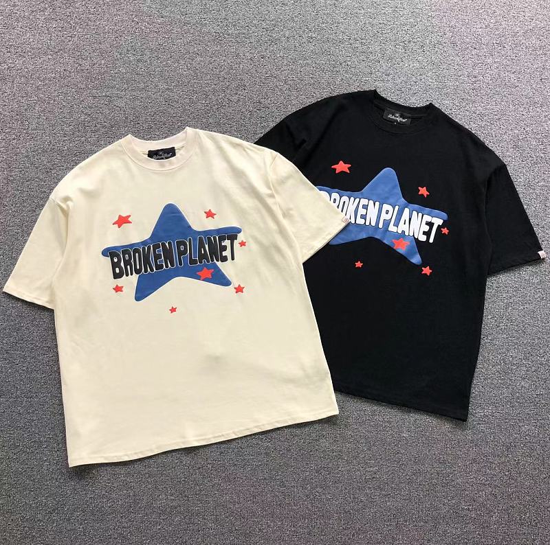 BROKEN PLANET T-SHIRT 524300678（im 170cm 60kg i wear size L in the phot）