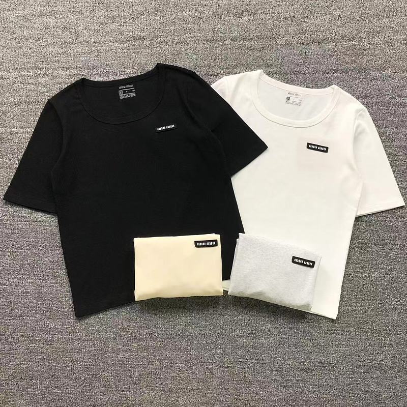 MIU MIU T-SHIRT FEMAIE STYIE 4204231501