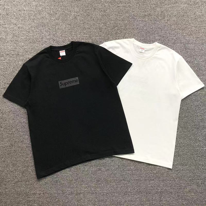 SUPREME T-SHIRT 128406182（im 170cm 60kg i wear size M in the phot）