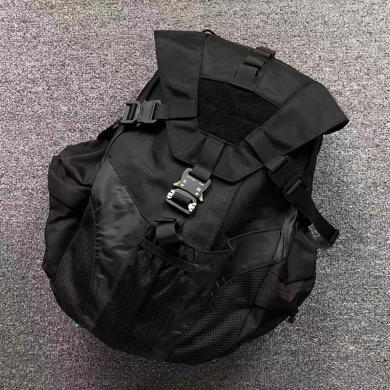 1017 ALYX 9SM BAG 3205251421 (长38CM*宽18CM*高49CM)