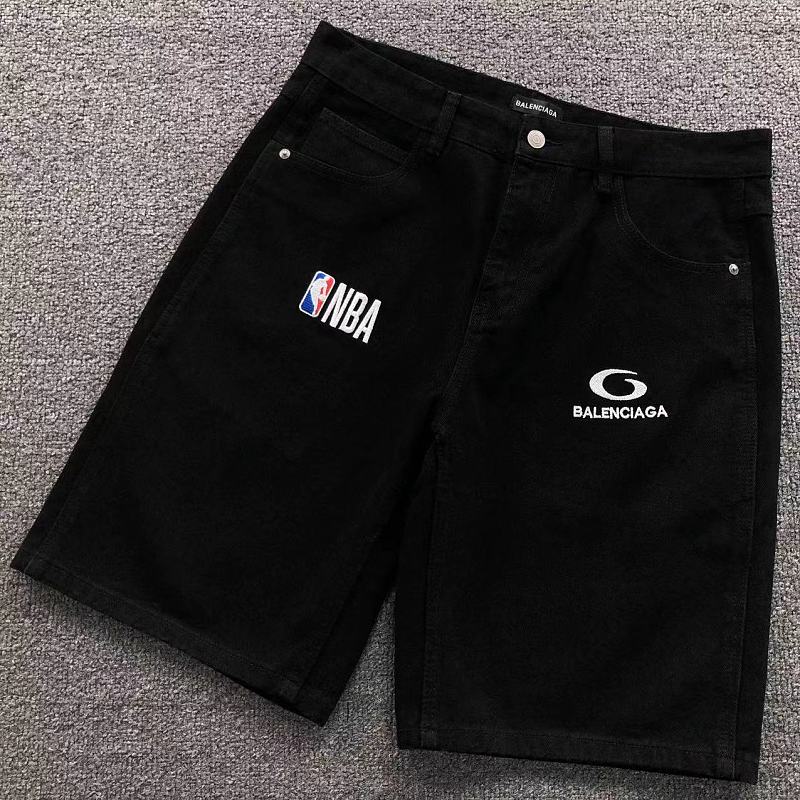 BALENCIAGA NBA BASKETBALL SHORTS 127111017（im 170cm 60kg i wear size L in the phot）