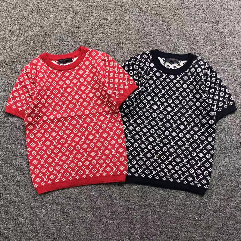 LV T-SHIRT FEMAIE STYIE 22032310171