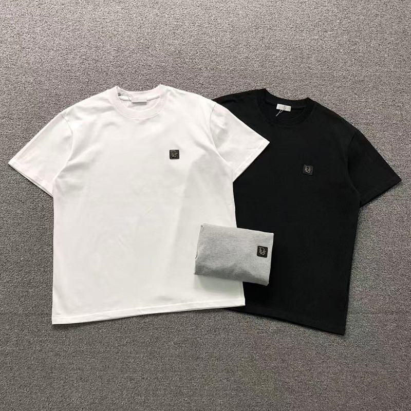 DIOR T-SHIRT 3203055521（im 170cm 60kg i wear size M in the phot）