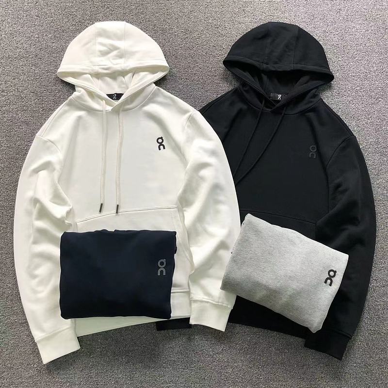 ON HOODIE 2206150304（im 170cm 60kg i wear size L in the phot）