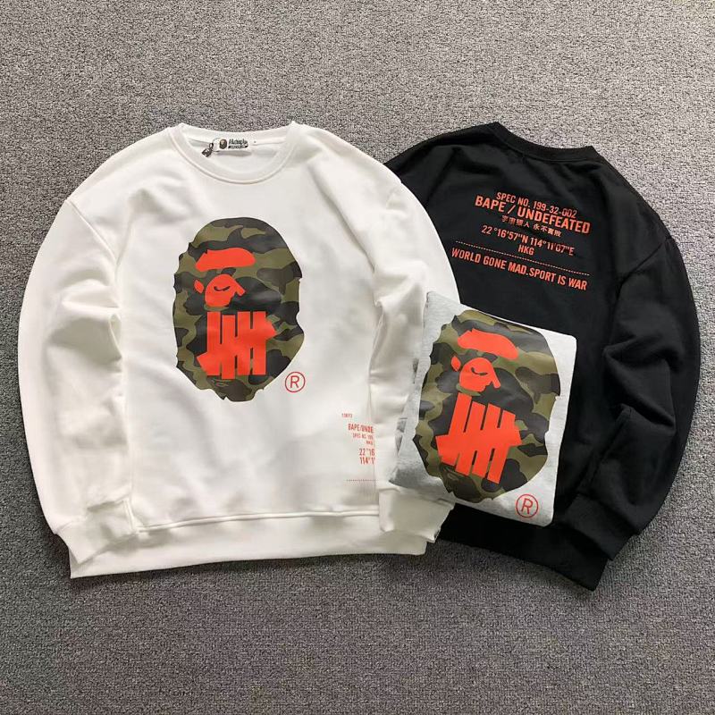 BAPE UNDEFEATED HOODIE 4111150498（im 170cm 60kg i wear size M in the phot）