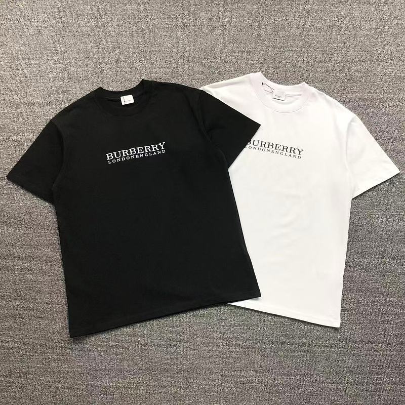 BURBERRY T-SHIRT 3204222721（im 170cm 60kg i wear size M in the phot）