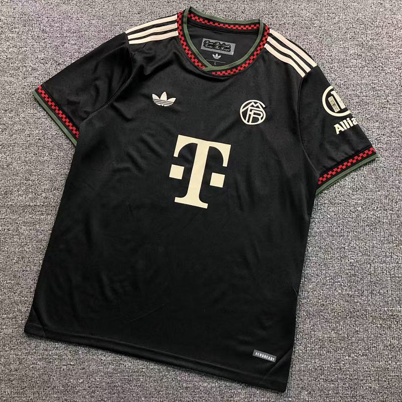 FOOTBALL T-SHIRT 11090926002（im 170cm 60kg i wear size L in the phot）