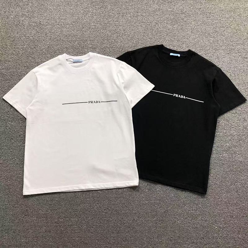 PRADA T-SHIRT 56201221（im 170cm 60kg i wear size M in the phot）