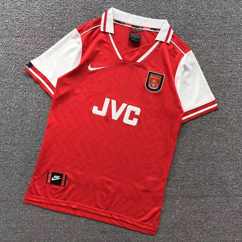 FOOTBALL T-SHIRT 215204814（im 170cm 60kg i wear size S in the phot）