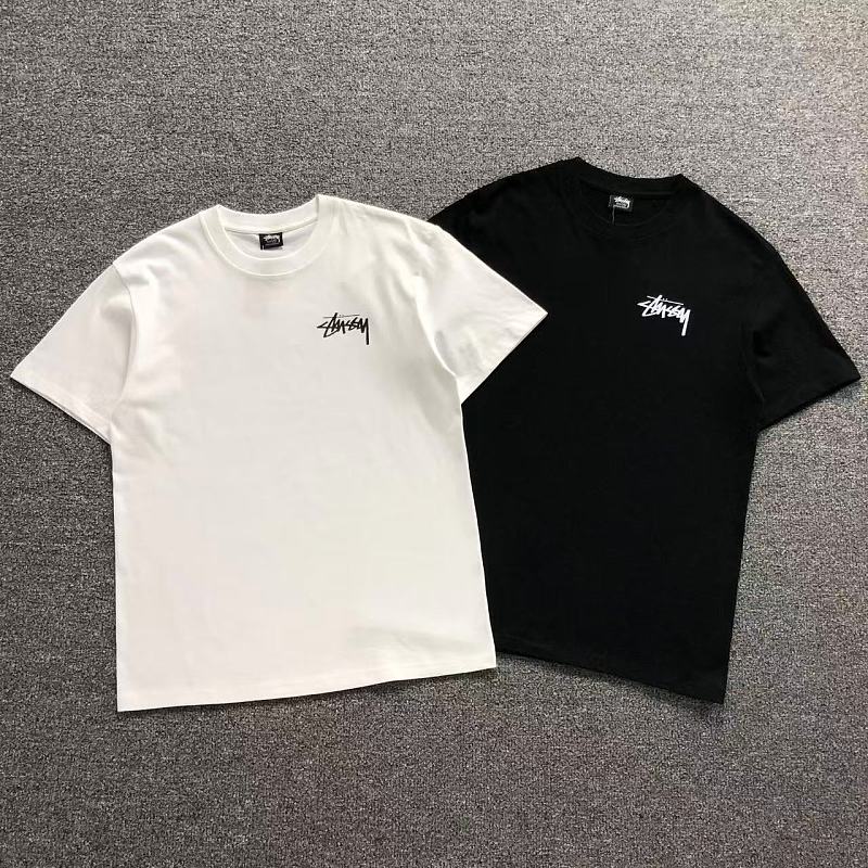 STUSSY T-SHIRT 3207201221（im 170cm 60kg i wear size M in the phot）