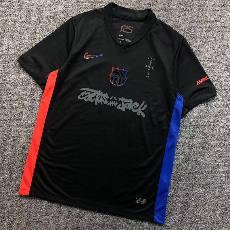 FOOTBALL T-SHIRT 31060113002（im 170cm 60kg i wear size L in the phot）