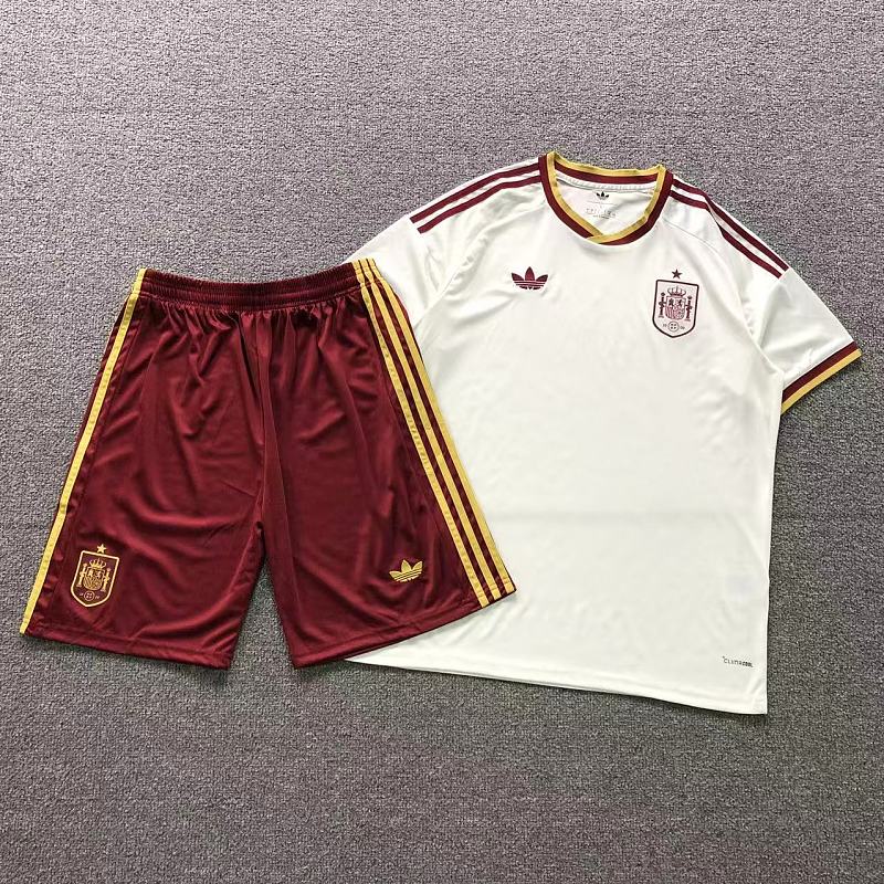 FOOTBALL T-SHIRT SHORTS 125935002（im 170cm 60kg i wear size L in the phot）
