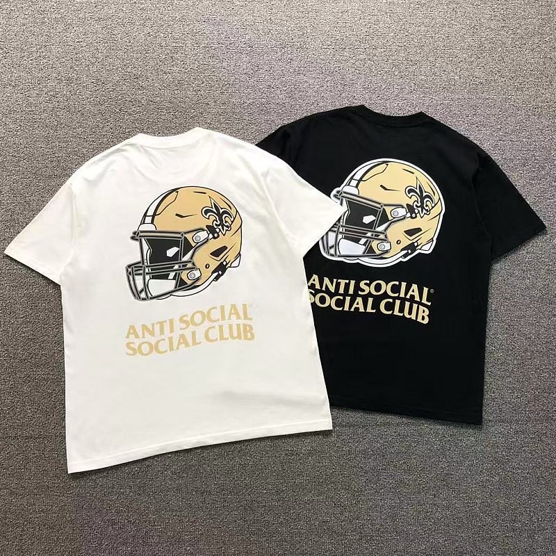 ANTI SOCIAL SOCIAL CLUB T-SHIRT 126211602（im 170cm 60kg i wear size L in the phot）