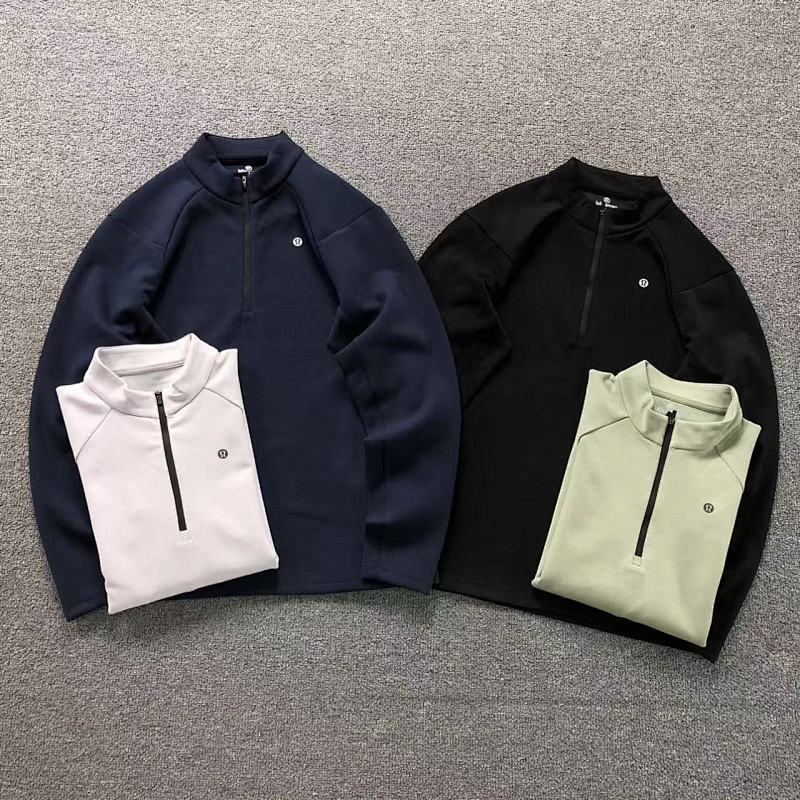 LULULEMON LONG SLEEVED 217301601（im 170cm 60kg i wear size L in the phot）