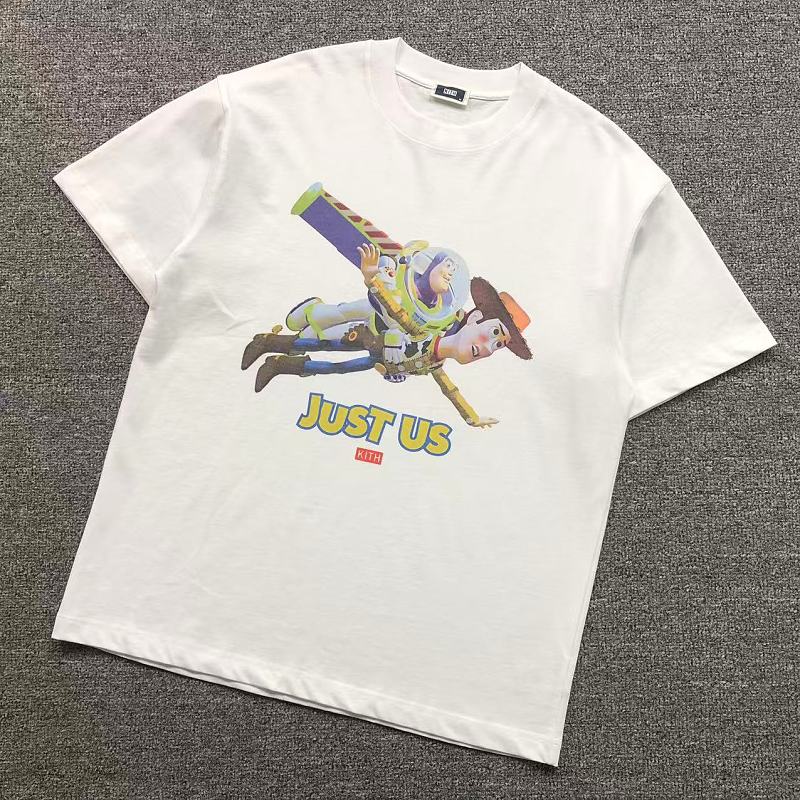 KITH T-SHIRT 22041821001（im 170cm 60kg i wear size M in the phot）