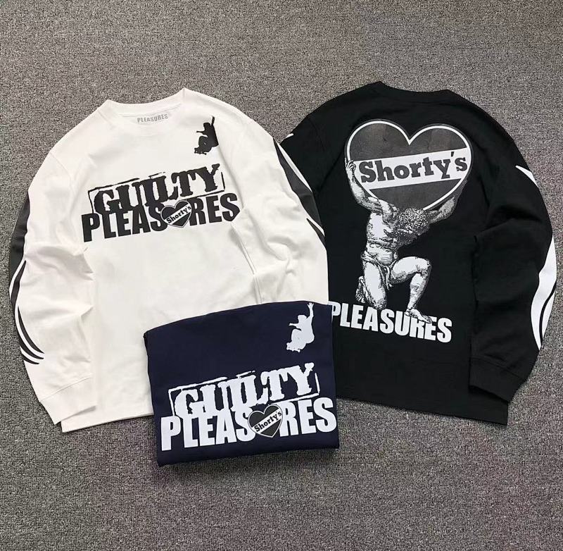 PLEASURES LONG SLEEVED 210160502