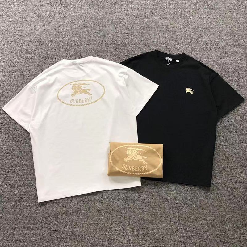 BURBERRY T-SHIRT 521176119（im 170cm 60kg i wear size M in the phot）