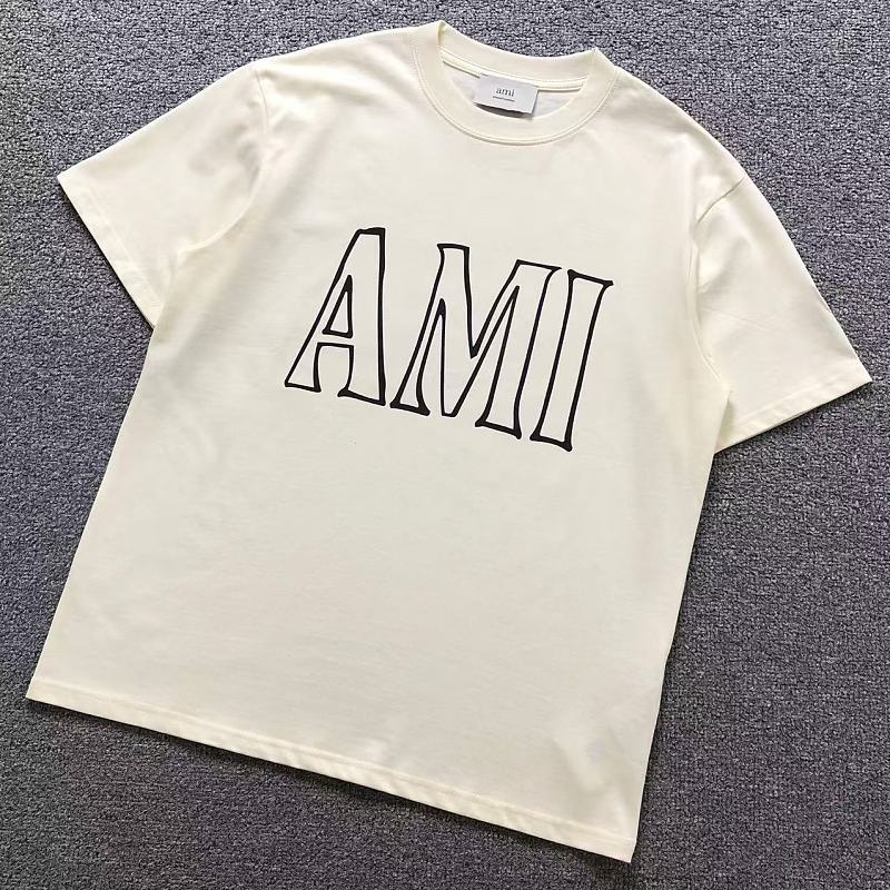 AMI T-SHIRT 3205181117 （ im 170cm 65kg i wear size S in the phot）