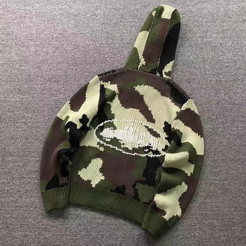 CORTEIZ SWEATER 1112052734（im 170cm 60kg i wear size S in the phot）