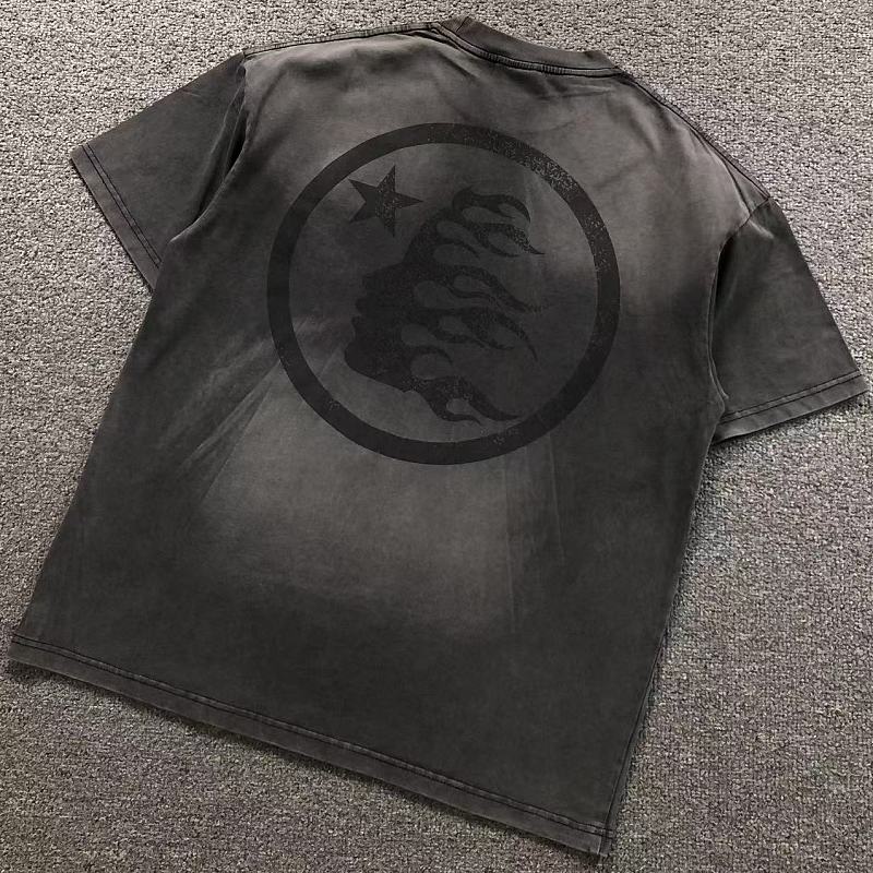 HELLSTAR T-SHIRT 5260832162（im 170cm 60kg i wear size M in the phot）