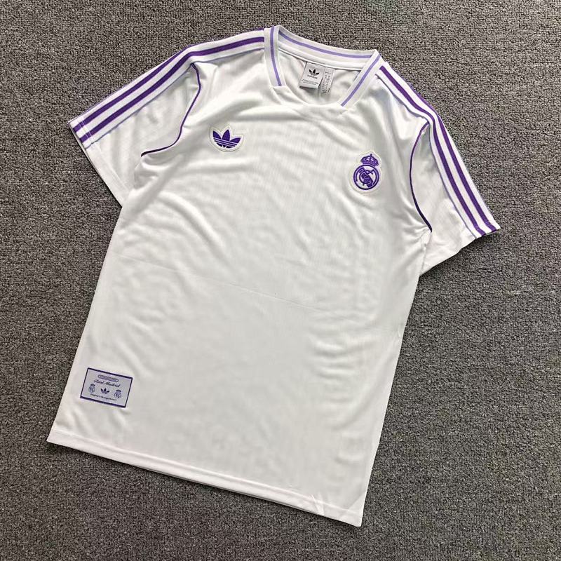 FOOTBALL T-SHIRT 11032109002（im 170cm 60kg i wear size M in the phot）