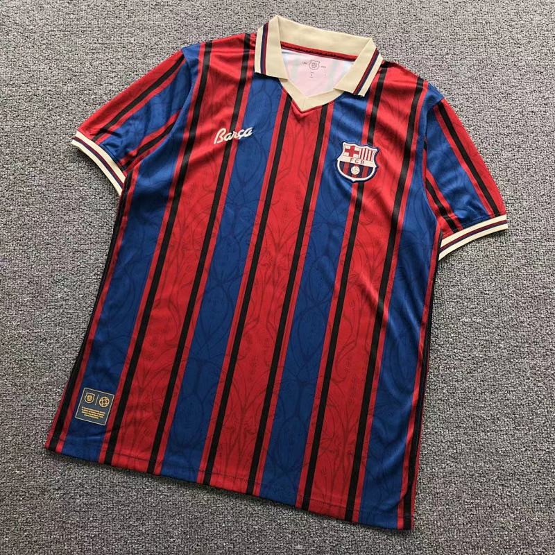 FOOTBALL T-SHIRT 2150627002（im 170cm 60kg i wear size L in the phot）
