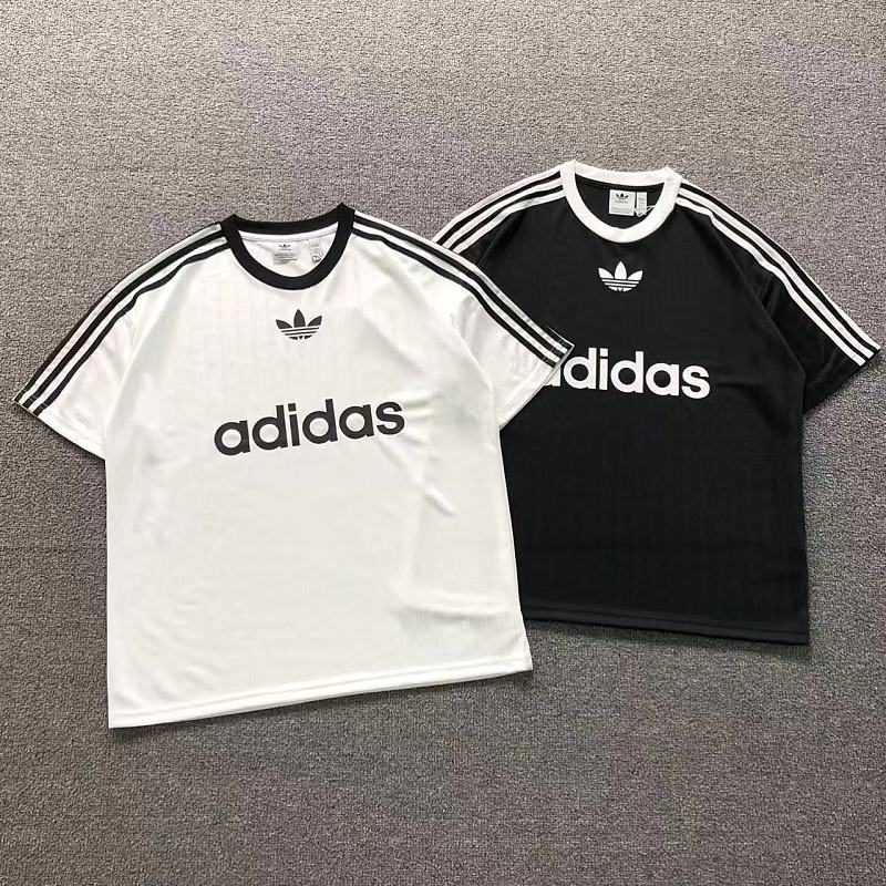 ADIDAS T-SHIRT 125140535（im 170cm 60kg i wear size M in the phot）