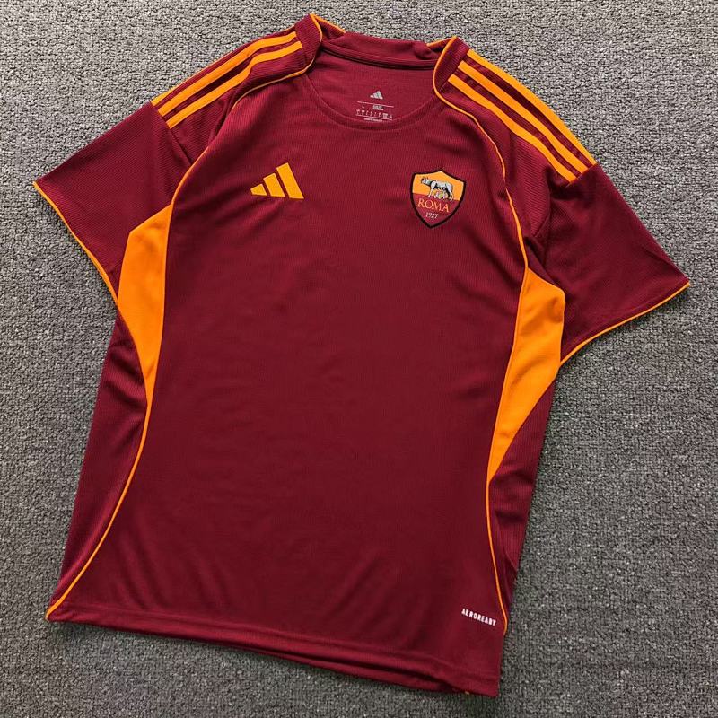 FOOTBALL T-SHIRT 11081240002（im 170cm 60kg i wear size L in the phot）