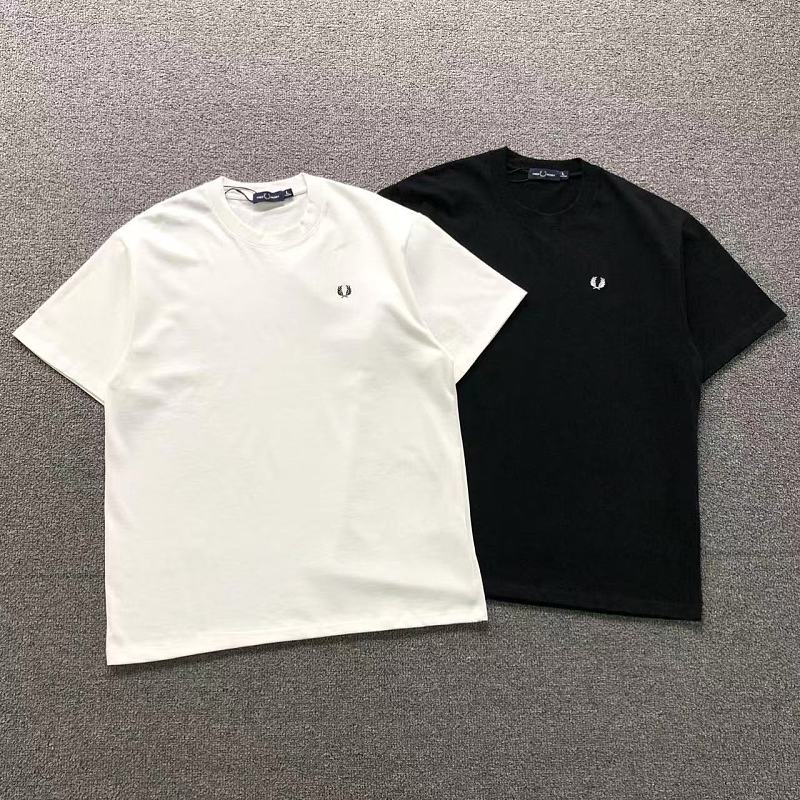 FRED PERRY T-SHIRT 2204160901（im 170cm 60kg i wear size L in the phot）