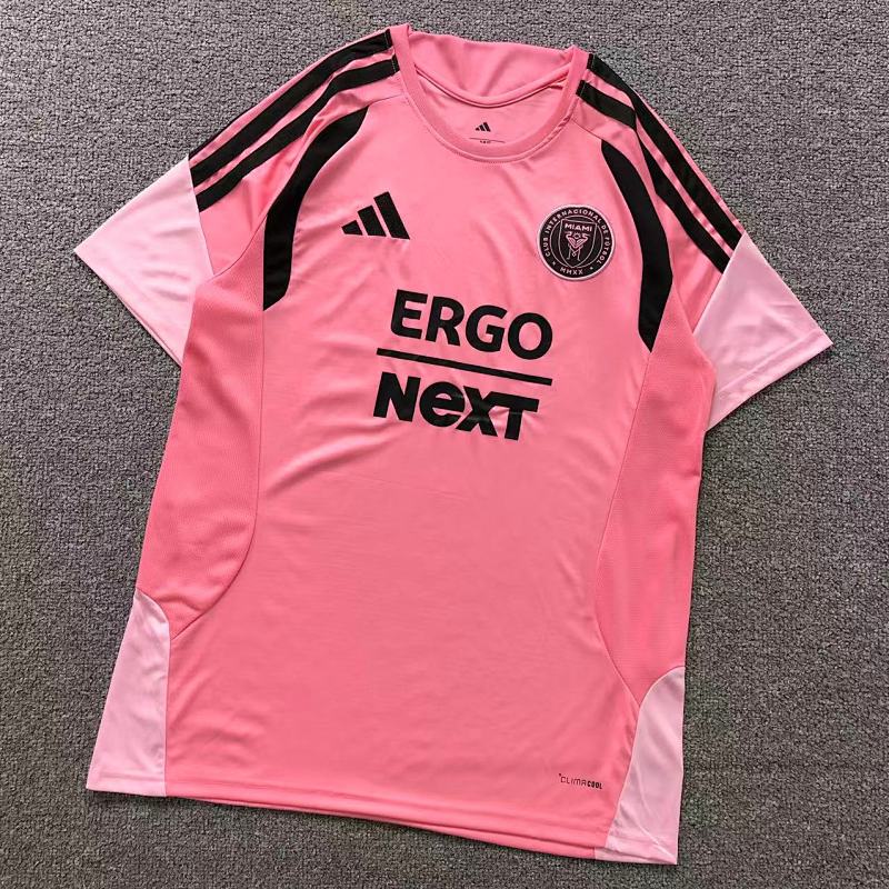 FOOTBALL T-SHIRT 124419002 （im 170cm 60kg i wear size L in the phot）