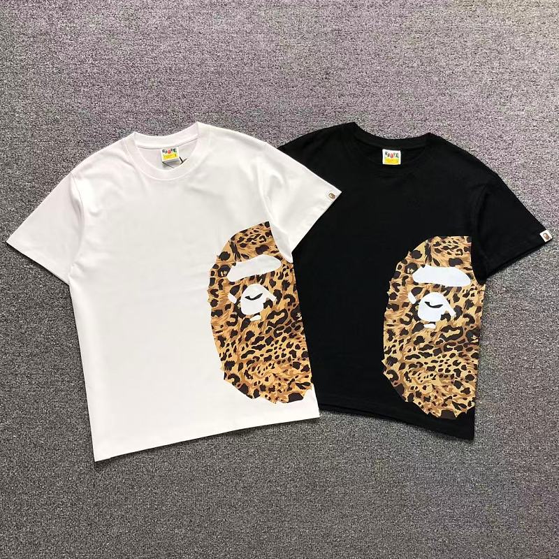 BAPE T-SHIRT 3206031621（im 170cm 65kg i wear size S in the phot）