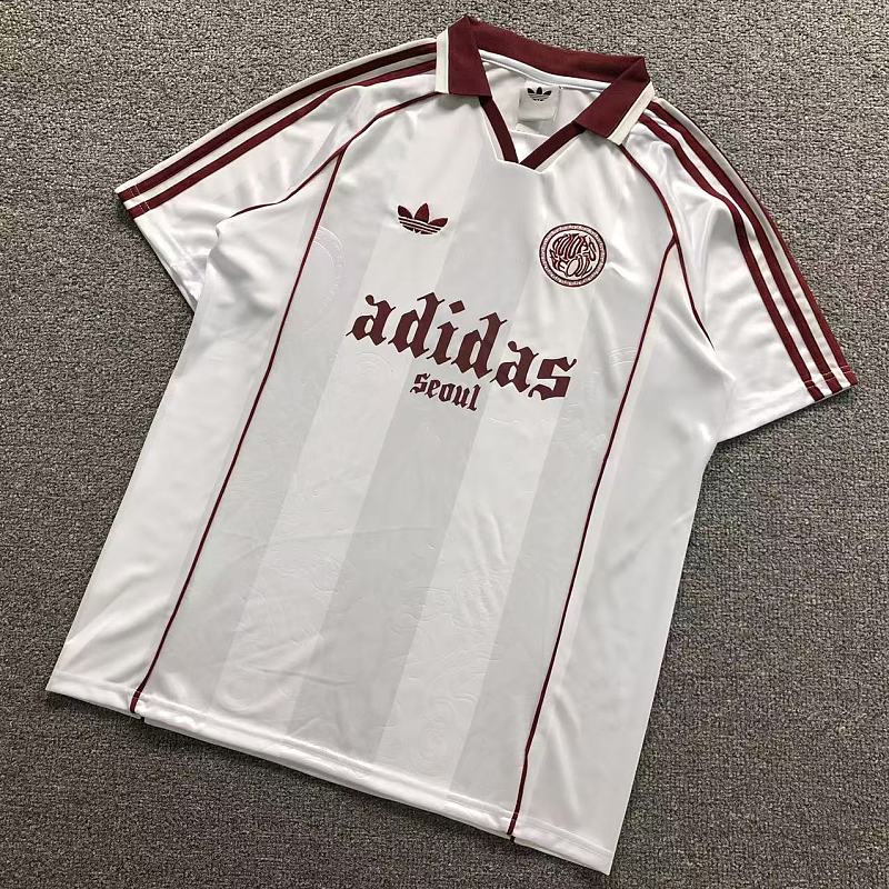 FOOTBALL T-SHIRT 1282829002（im 170cm 60kg i wear size L in the phot）