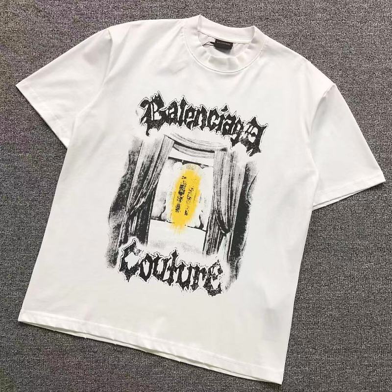 BALENCIAGA T-SHIRT 3206171921（im 170cm 60kg i wear size S in the phot）
