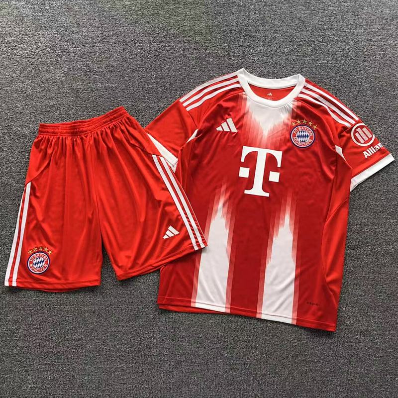 FOOTBALL T-SHIRT SHORTS 11062702002（im 170cm 60kg i wear size L in the phot）