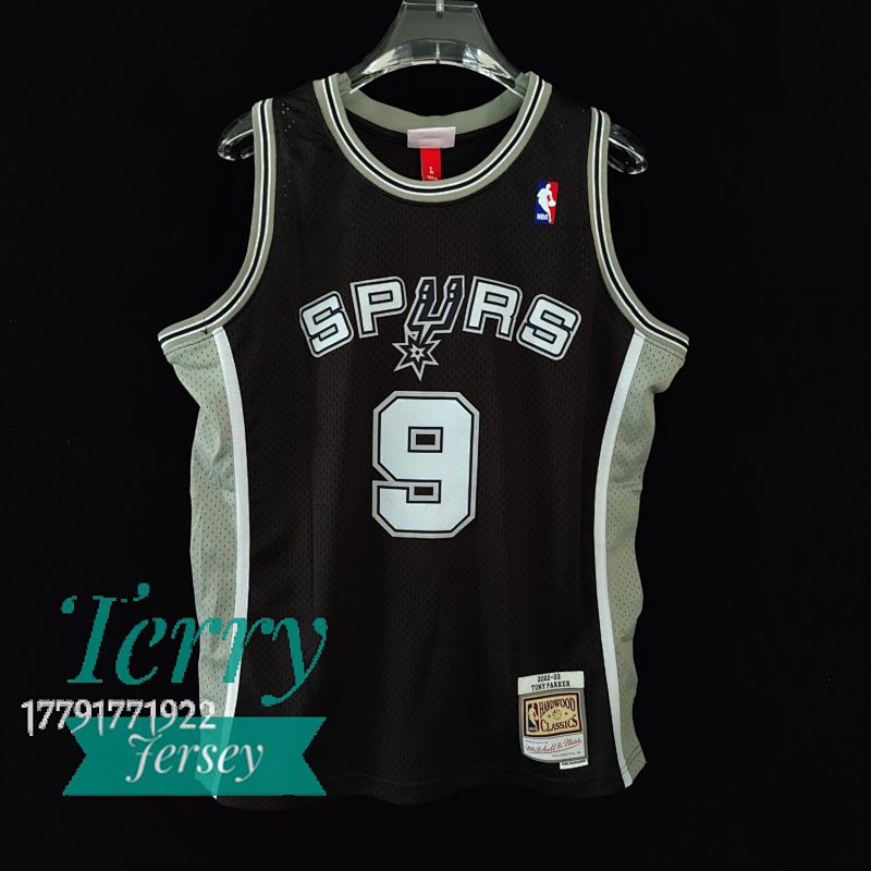 【MN】San Antonio Spurs MN热压复古球衣:SW 马刺队 2002/03赛季 黑色 9号 帕克