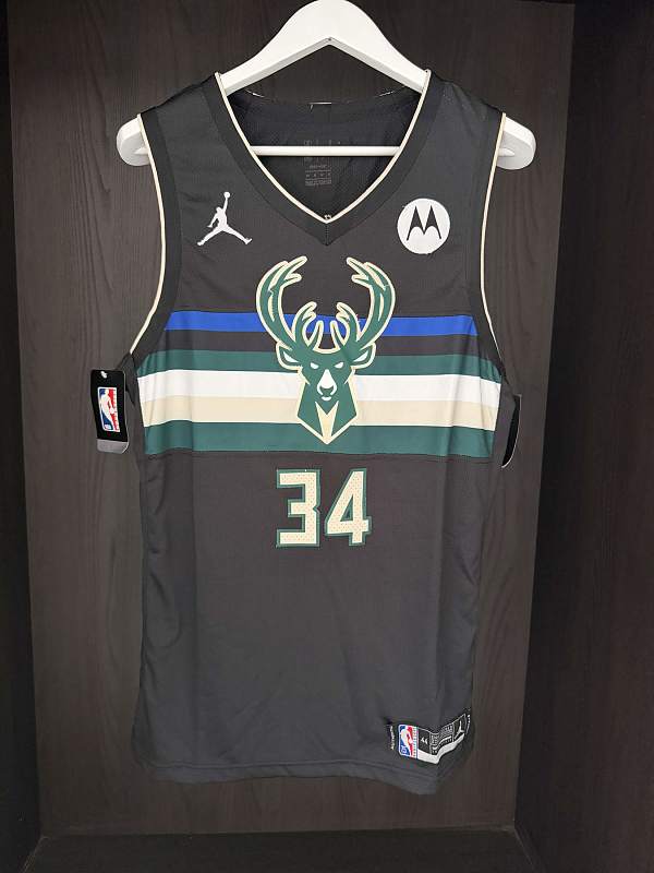 【AU】【Milwaukee Bucks】 Giannis Antetokounmpo 2019-20 Authentic Statement Edition Jersey