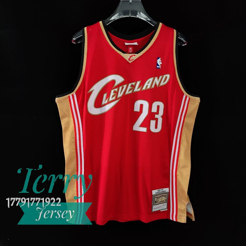 【MN】【Cleveland Cavaliers】热压复古球衣：SW 骑士队 03/04赛季 红色 23号 詹姆斯